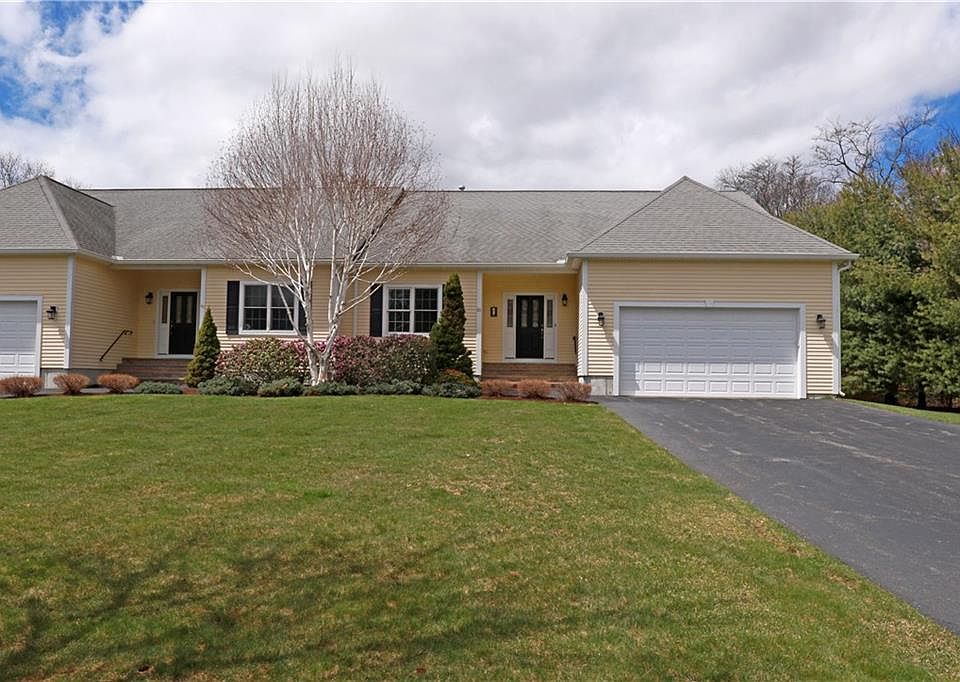 1st image of 25 Crickett Cir