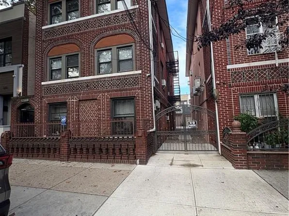 1253 70th St, Brooklyn, NY 11228