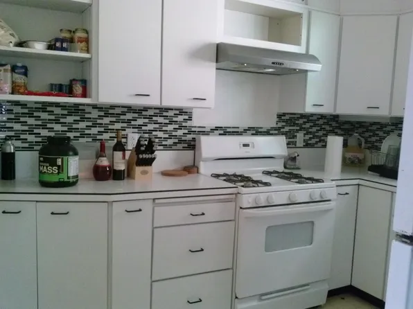 5621 Woodmont St #5621, Pittsburgh, PA 15217