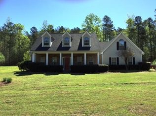 15 Rock Mill Trl, Senoia, GA 30276
