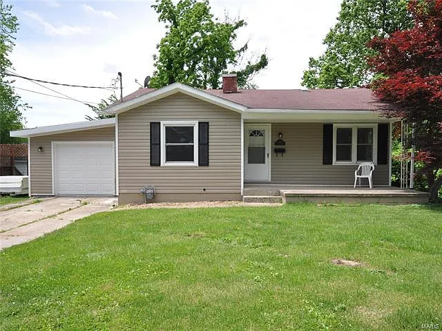 1147 Williams St photo 1