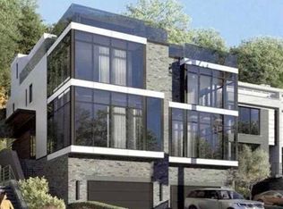 500 Undercliff Ave #1, Edgewater, NJ 07020