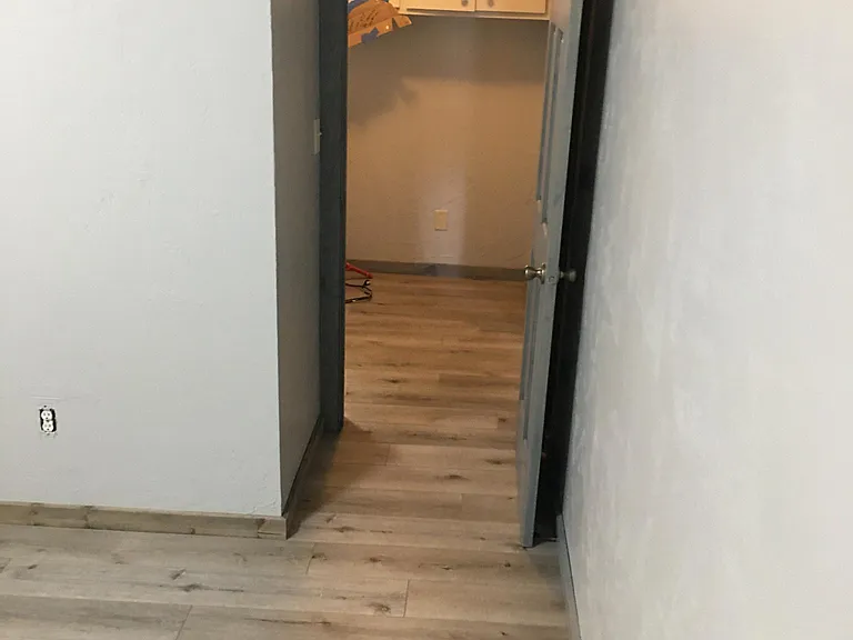 1433 Witzel Ave #2 — Photo 2