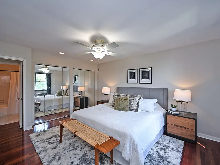 1815 William Howard Taft Rd #701 — Photo 19