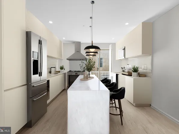 2332 Alter St, Philadelphia, PA 19146