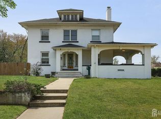 260 S Washington Ave, Dunellen, NJ 08812