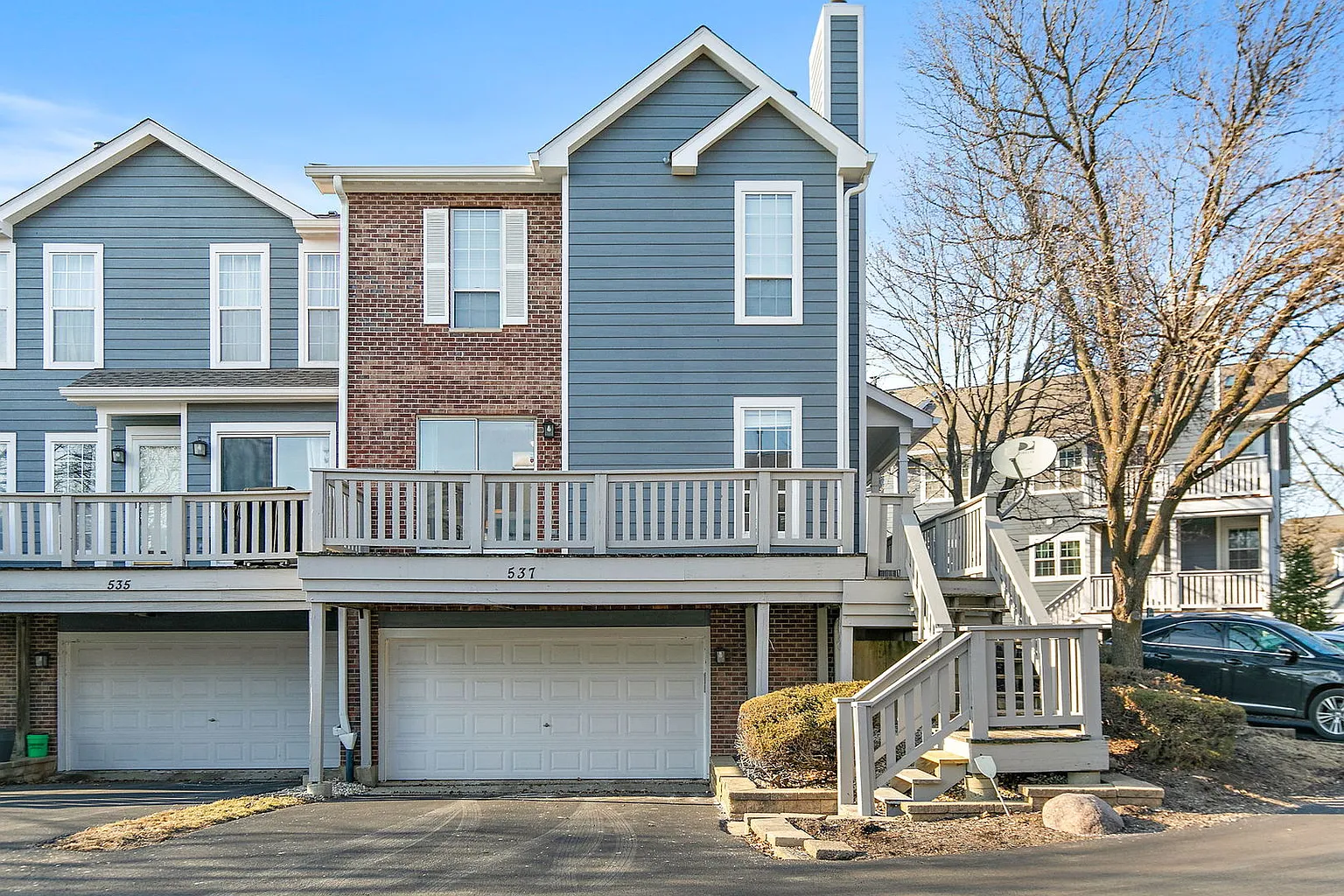 537 W Parkside Dr photo 1