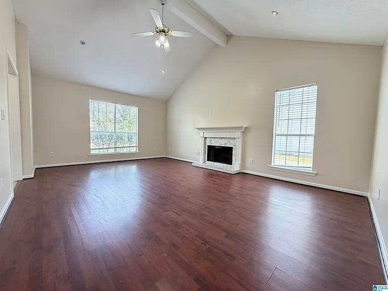 101 Cambridge Pointe Cir — Photo 6