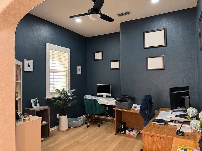4094 W Fig Tree Ln — Photo 9