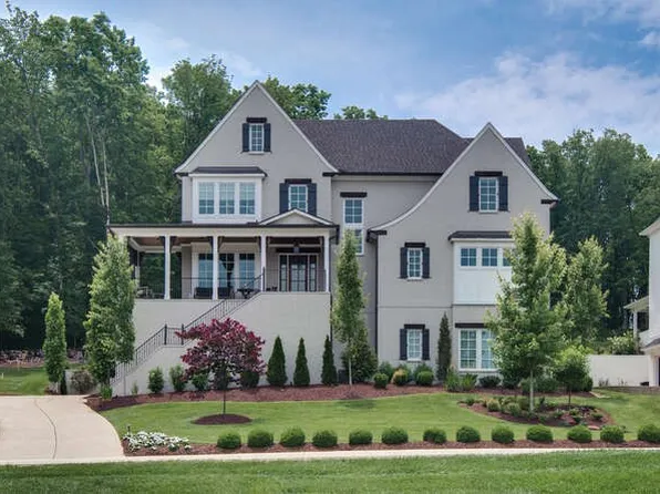 8940 Calendula Ln, College Grove, TN 37046