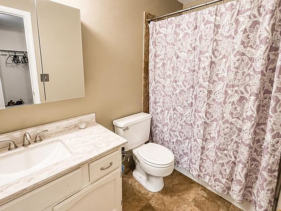 3rd image of 135 Shady Ln
