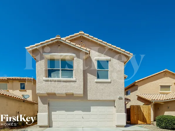 2046 Peacemaker Rd, Las Vegas, NV 89183