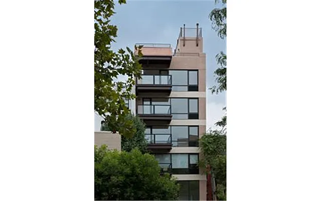 Sold by Douglas Elliman | media 18