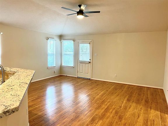 5th image of 6834 Catarina Cir