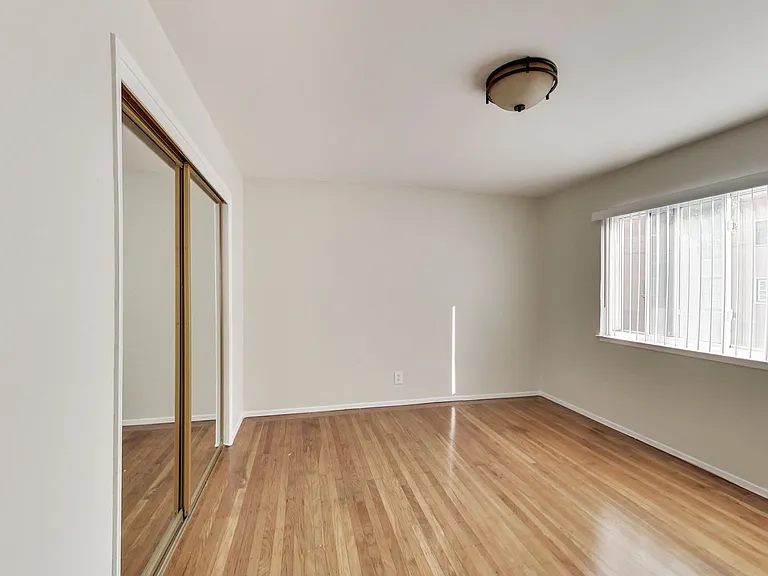 1220 Hayes St #1 — Photo 11
