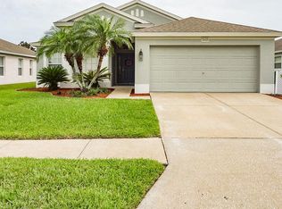 30405 Annadale Dr, Wesley Chapel, FL 33545