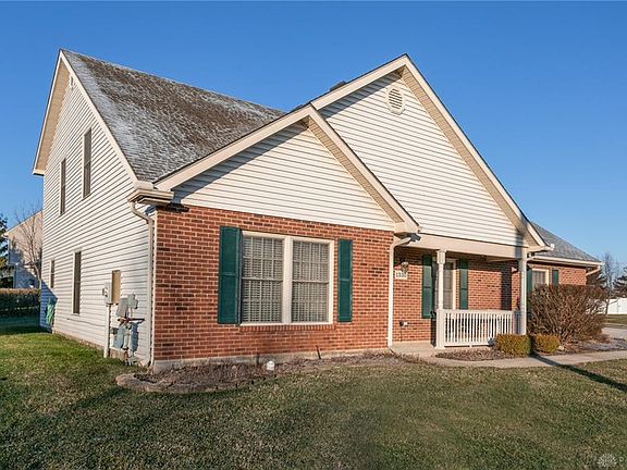 3rd image of 1330 Kenton Way