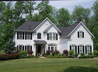 6902 Walters Rd, Hudson, OH 44236