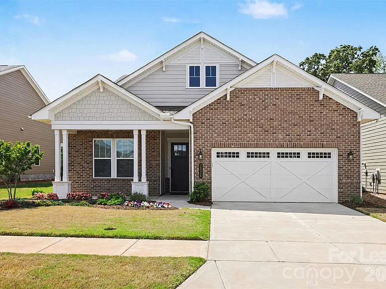 2026 Lake Como Dr — Photo 29