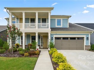 521 Red Wolf Ln, Clover, SC 29710