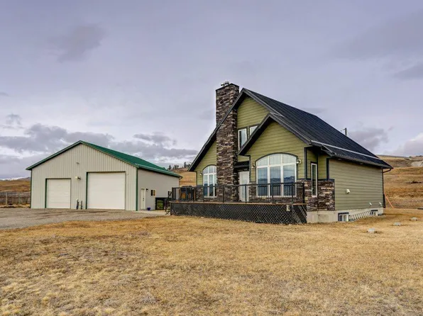 2222 S Township Road 7 #5, Lundbreck, AB T0K 0H0