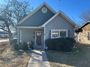 102 N McKown Ave, Sherman, TX 75092