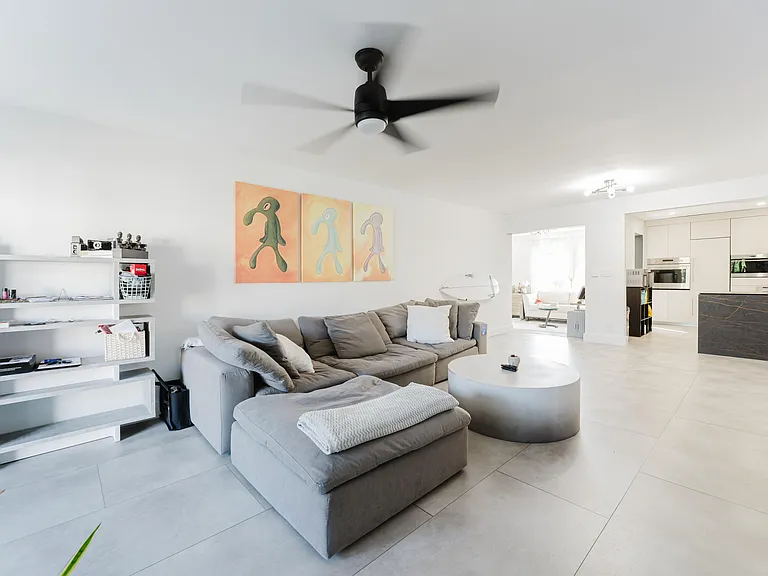 800 E Camino Real #309 — Photo 13