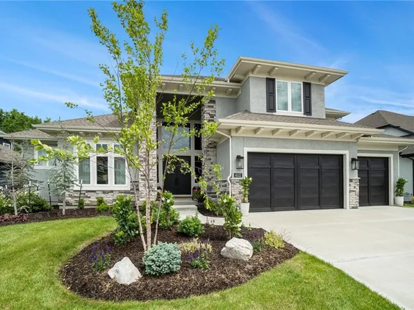 4112 W 156th St, Overland Park, KS 66224