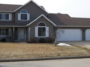 8501 S Old Orchard Ln, Franklin, WI 53132