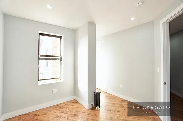 Rented by BRICK & GALO REALTY CORP | media 12