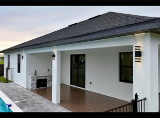 2126 NE 26th St, Cape Coral, FL 33909