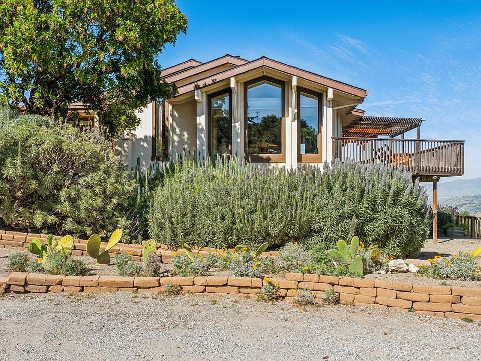 1st image of 26245 Rinconada Dr