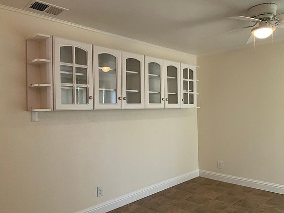 5th image of 5808 Running Hills Ave