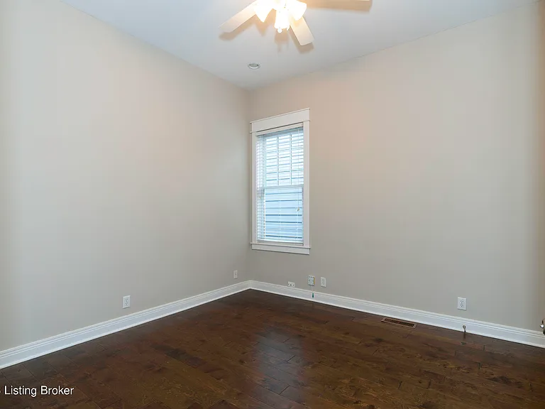 9506 Gerardia Ln — Photo 31