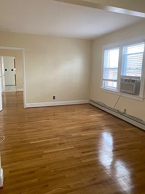 Rented by Mitra Hakimi Realty Group, LLC | media 38