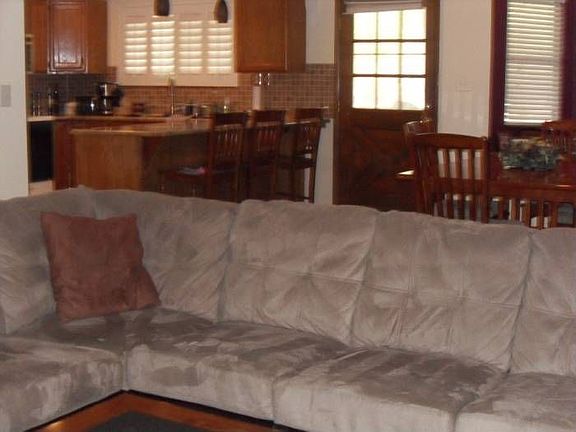 Living Room / Kitchen