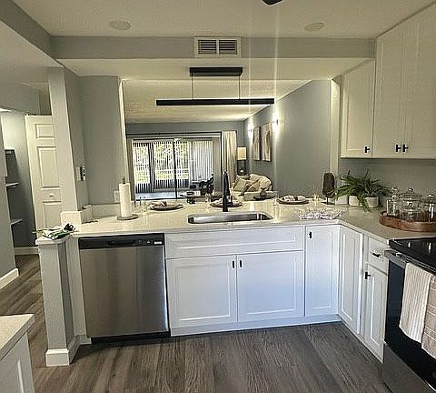 2nd image of 2561 Royal Pines Cir #14-B
