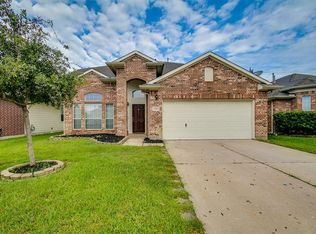 7411 Bering Landing Dr, Cypress, TX 77433