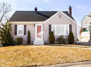 14 Pershing Rd, Johnston, RI 02919