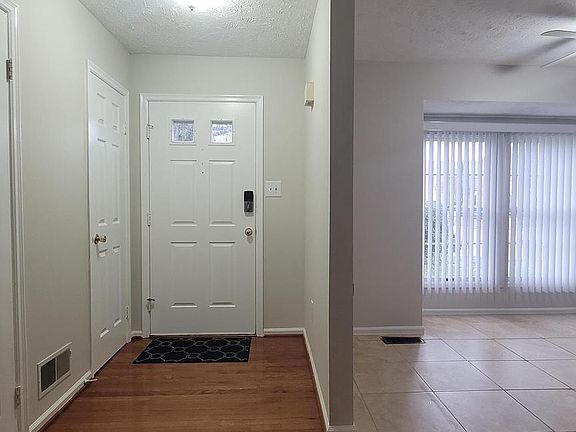 2nd image of 12613 Pavillion Ct