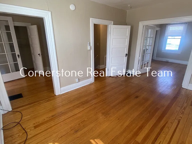 208 E Uintah St #204 — Photo 4