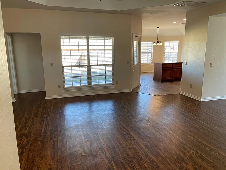 1253 W Shannon Way Ct — Photo 7