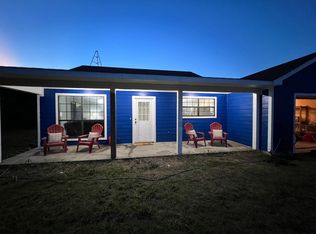 310 Southwick Dr, Palmer, TX 75152