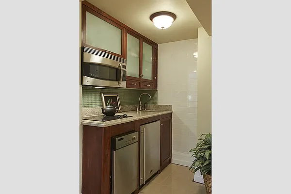 Rented by Stribling | media 17