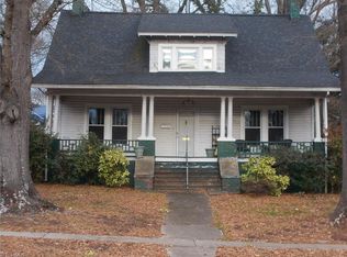 528 S Hamilton St, Eden, NC 27288