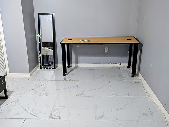 4th image of 117 Saint Paul Ave #1-A