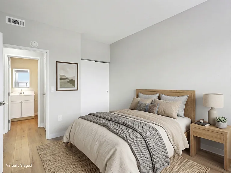 Spacious Living at Heritage Lofts, Piqua — Photo 13
