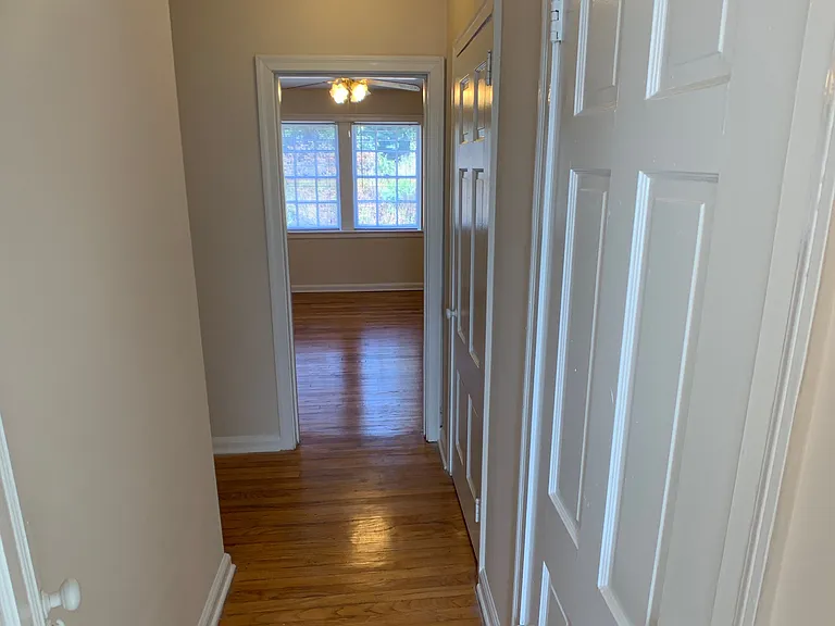 2856 Thornhill Rd — Photo 51