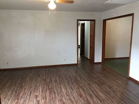 4th image of 8307 NW 8th St