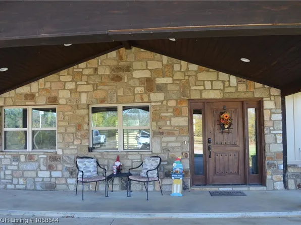 16637 Billy Ln, Poteau, OK 74953